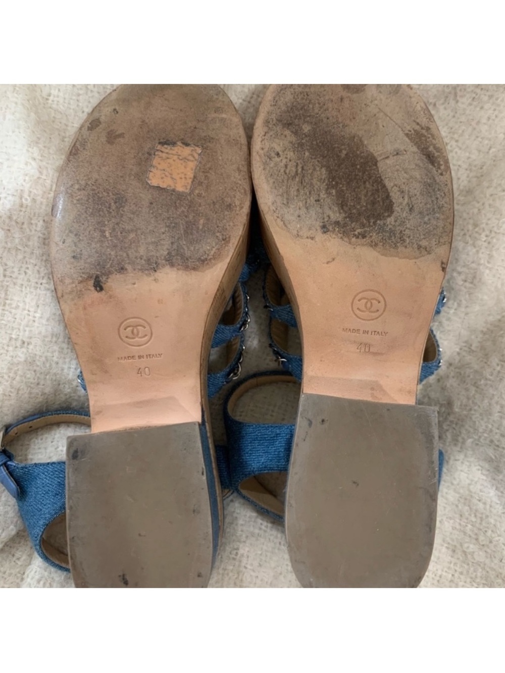 CHANEL CC Logo Denim Platform Sandals - Cork Heel - Picture 4 of 4